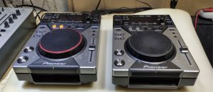 Pioneer CDJ 400