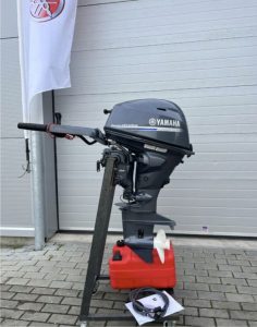 Yamaha F20