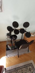 Alesis Elektromos Kezdő dobszett