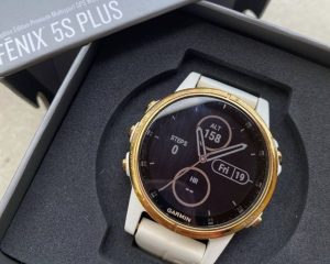 Garmin Fenix 5S Plus Sapphire Rosegold sportóra