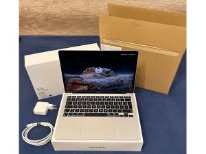 MacBook Air M1 16GB / 512GB - Silver