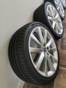 Elektróny Škoda R18 7.5J ET51 5x112 + Gumy Hankook