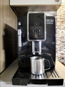 Automatický kávovar zn. DeLonghi Dinamica ECAM 350