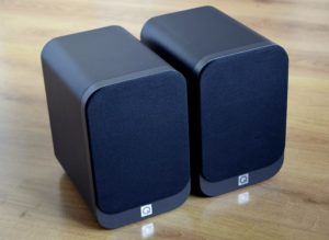 Q Acoustics 3020 Matt Graphite ......Regálové repr