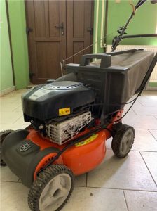 Benzínová kosačka Husqvarna