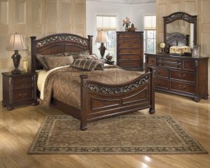 Bedroom set