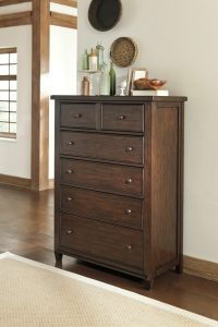 High chest of drawers with drawers