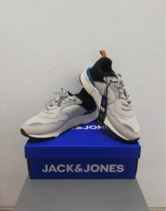 Jack&Jones sneakers.
