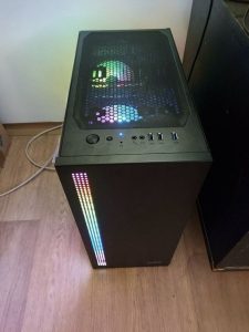 Predám PC:Ryzen 7 5700X,16GB RAM,RX 6600,1TB SSD