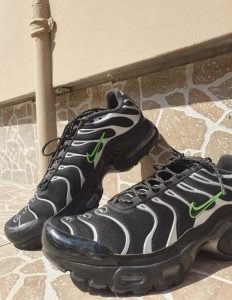 Nike TN Air Max Plus Black Silver Green Strike