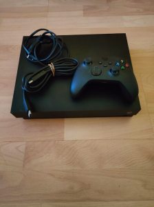 XBOX ONE X 1TB + games