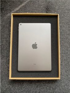 iPad 7 generation, 128 GB, in perfect condition