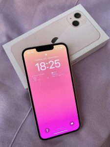 Apple iPhone 13, 128GB Pink