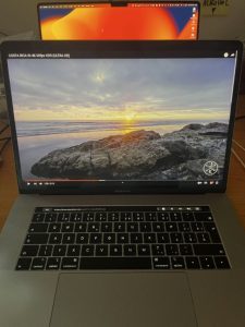 MacBook Pro 15-inch 2019 32gb RAM 500gb