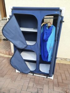 Belsol camping wardrobe for sale, 1x wardrobe, 4x half