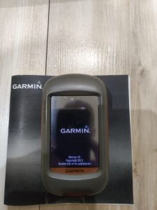 Navigácia Garmin Dakota 20+SK TOPO + puzdro s drž.