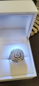 Gyönyörű exkluzív gyémánt gyűrű 62.