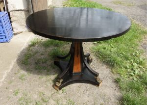 Empire round table, walnut veneer