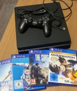 Playstation 4 Slim + games