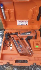 gas nailer Paslode Impulse IM90i