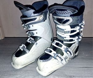Children's ski boots Salomon ENERGYZER 24.5 (288mm)