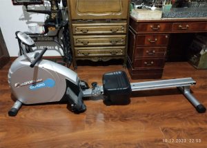 Rowing machine 