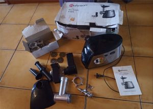 I am selling a grinder, see photo