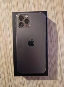 Predám Apple IPhone 12 PRO 128gb, top stav