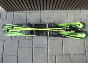 Elan carving skis with poles