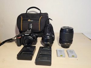 Predám Nikon D5600 + 2 Objektívy + Príslušenstvo