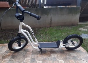 Yedoo Basic Two scooter
