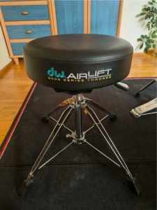 150€ ZĽAVA - Nová DW 9100AL bubenícka stolička
