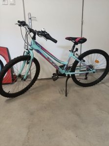 Girl's bike