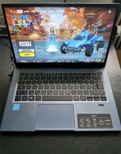 Acer Swift 3 Ultrabook SF314-511 za 1/2 pův. ceny