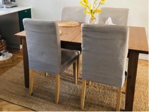 rozkladaci jedalensky stol masiv-Ikea
