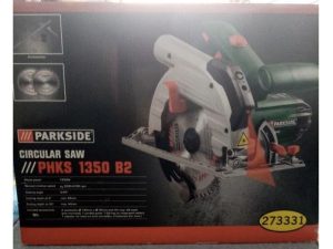 Kotúčová píla s laserom Parkside PHKS 1350 B2