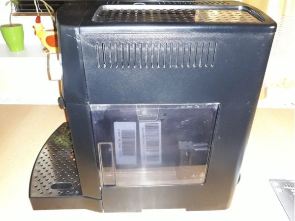 Kávovar AEG - Elektrolux Caffé Silenzio CS 5000