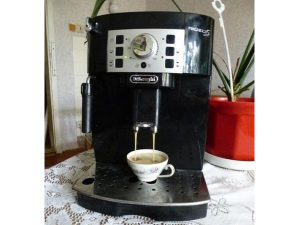 Kávovar DeLonghi