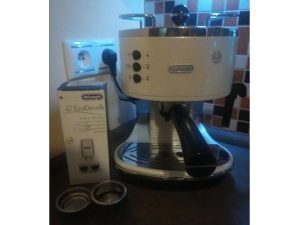 Kavovar DELonghi