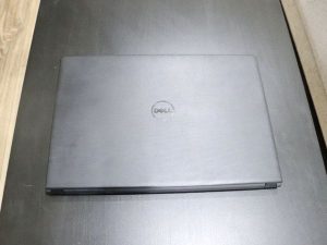 Dell Vostro 3559