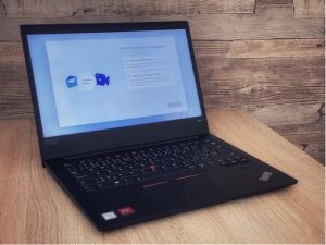 Thinkpad E490 / 32GB RAM / 1TB SSD + 256 SSD / 2GB RADEON