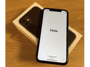 Predám Apple iPhone 11 64 Black