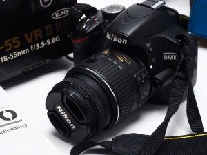 Nikon D3200 + 18-55 dx VR2 + statív