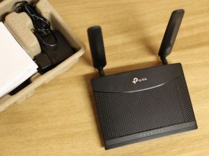 4G LTE Router TP-LINK TL-MR100