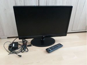 Monitor s TV LG 18.5\