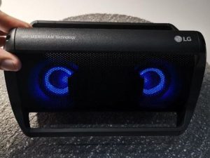 Bluetooth reproduktor