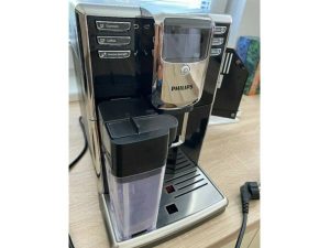 Automatický kávovar Philips Series 5000 EP5360/10