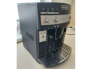 DeLonghi kávovar