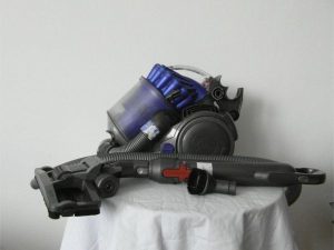 Dyson DC32