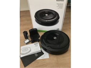 iRobot Roomba e5 (e5158)